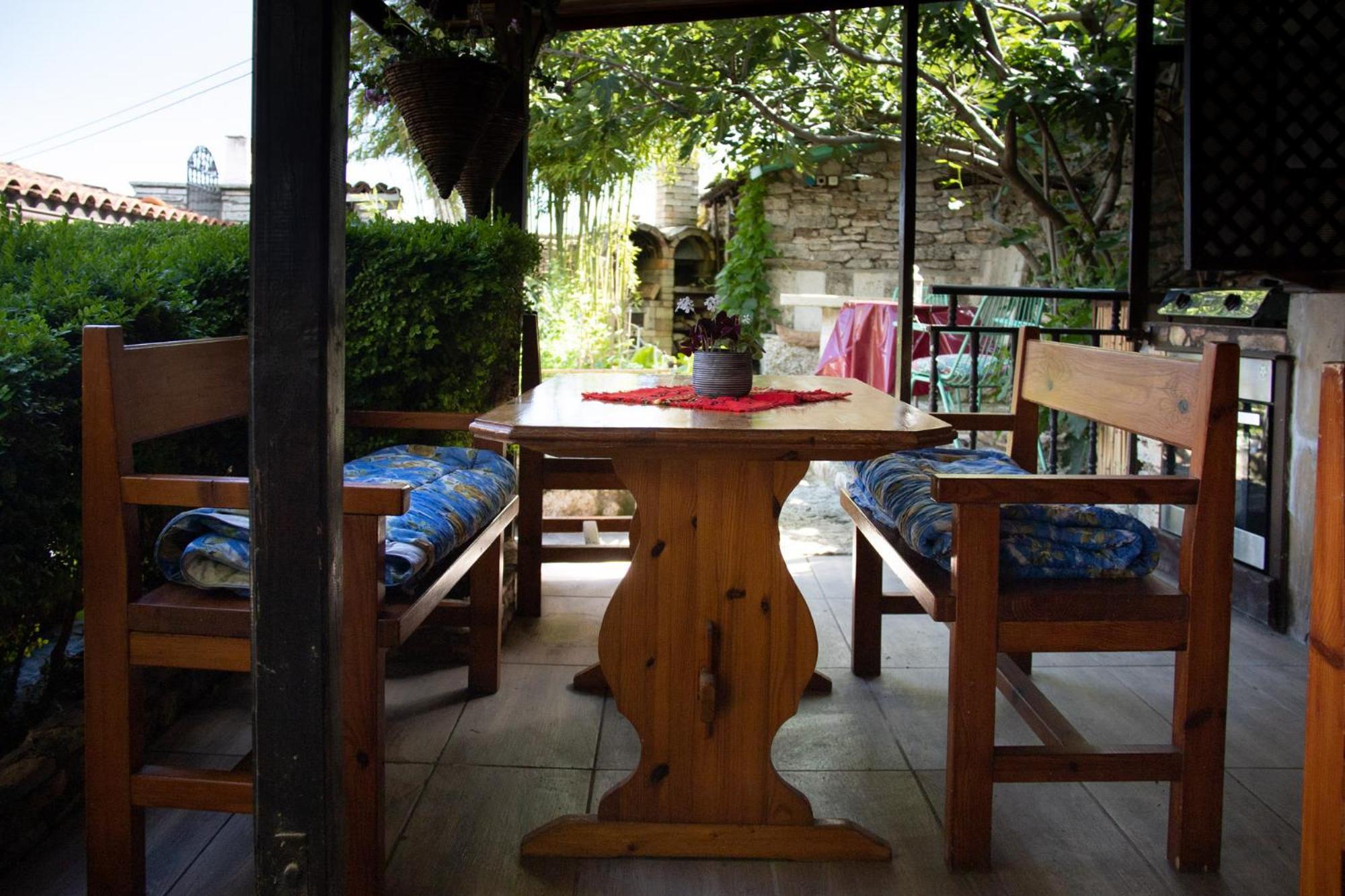 Старата Баkалия The Old Grocery, Guest Rooms Balchik Exterior foto